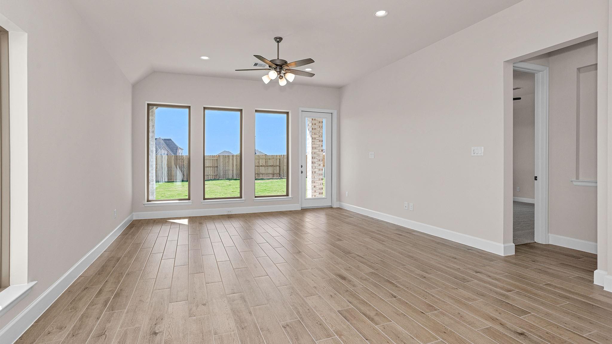 7407 Hemlock Crest Drive