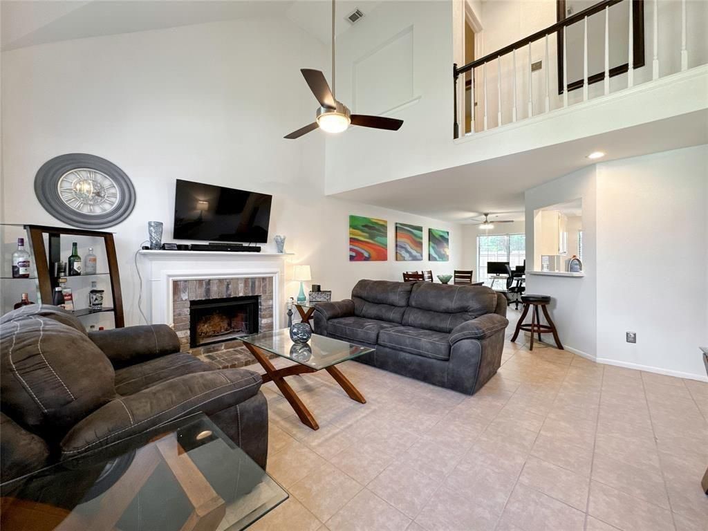 Photo of 5202 Spring Circle Drive, Pearland, TX 77584 (MLS # 45648818)