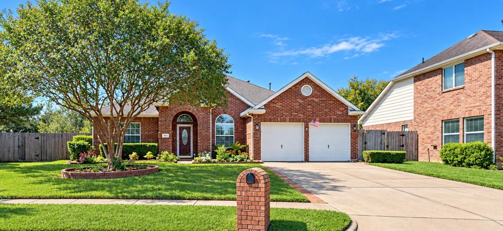Photo of 3511 Harbor Pass Lane, Friendswood, TX 77546 (MLS # 83249723)