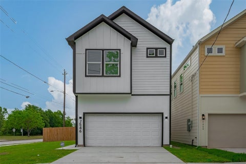 Homes For Rent - 7546 Charlie Street<br/> Houston, TX 77088