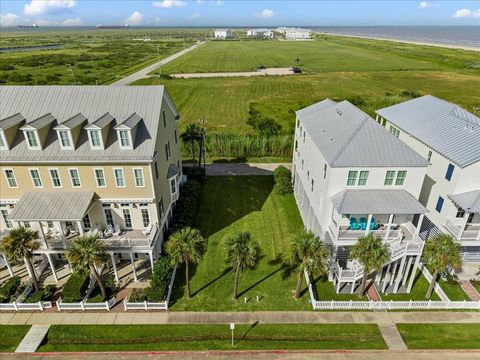 Photo of 726 Positano Road, Galveston, TX 77550 (MLS # 82625010)