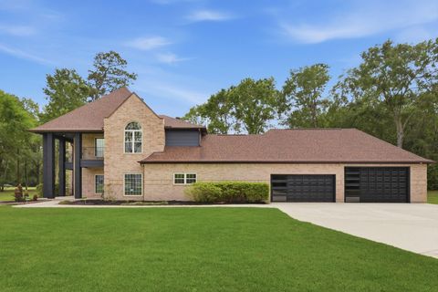 Photo of 17275 Northcrest Circle, New Caney, TX 77357 (MLS # 97299511)