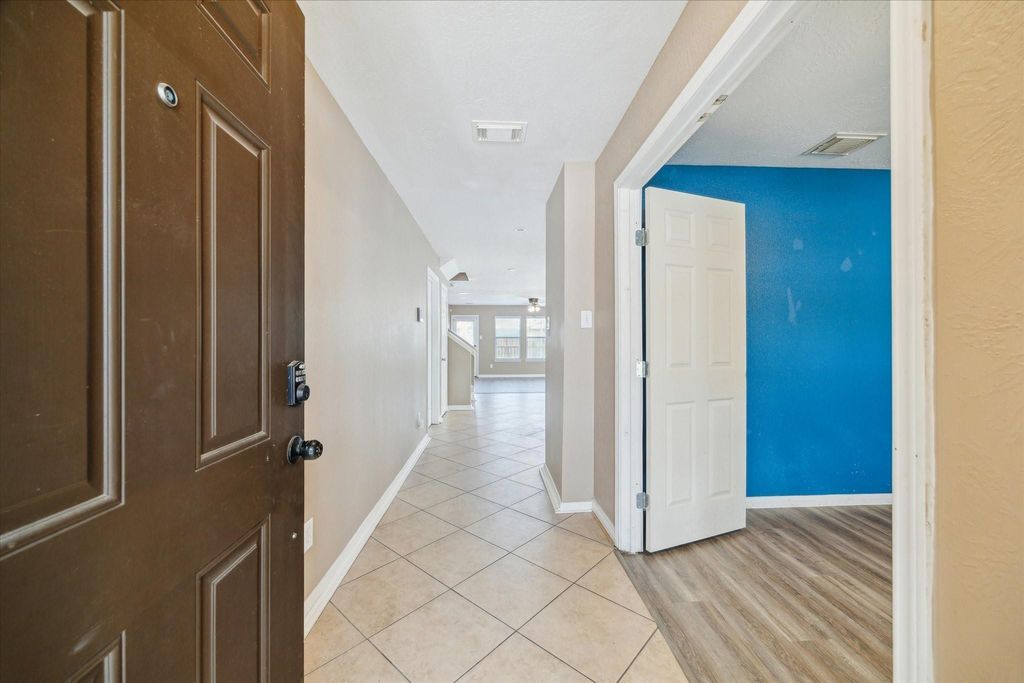 Photo of 9311 Sunlit Park Drive, Humble, TX 77396 (MLS # 84850652)