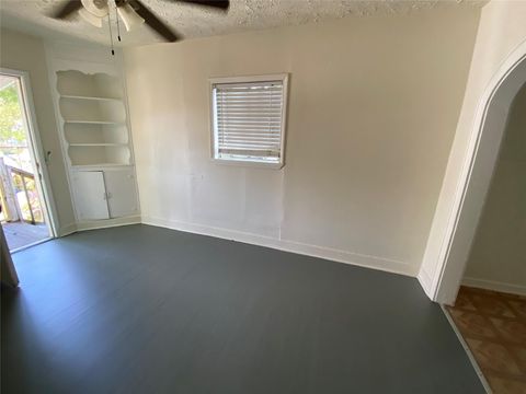 Photo of 109 Bryan #04, Houston, TX 77011 (MLS # 6770885)