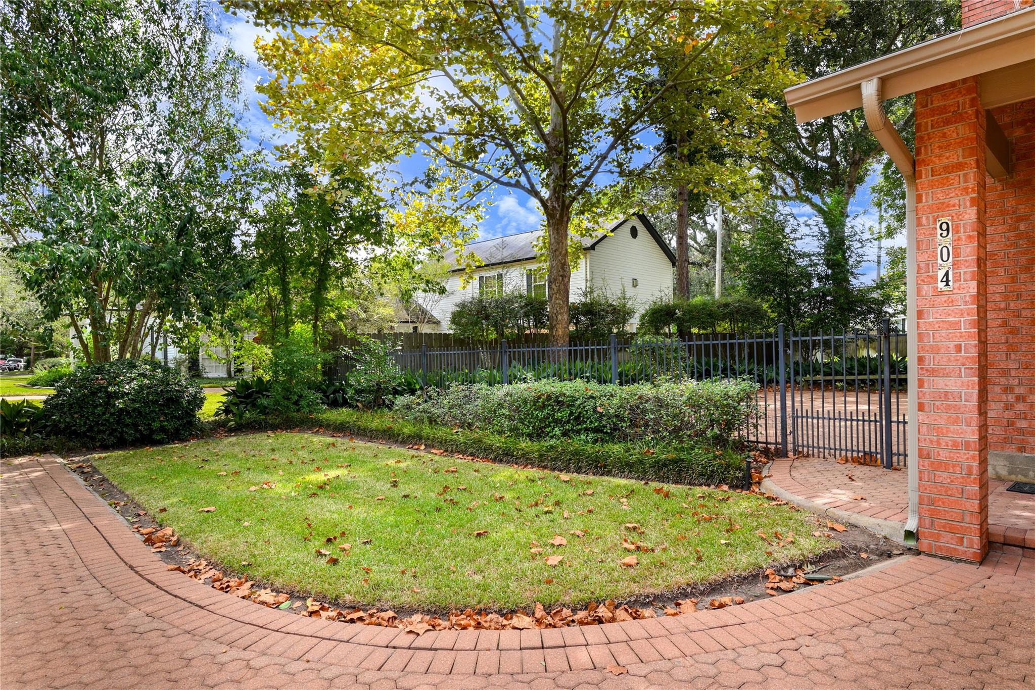 904 Winston Drive