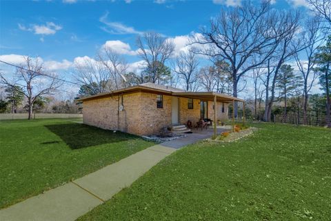 Tiny photo for 5730 E Fm 323, Palestine, TX 75801 (MLS # 64148005)