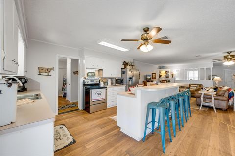 Tiny photo for 5730 E Fm 323, Palestine, TX 75801 (MLS # 64148005)