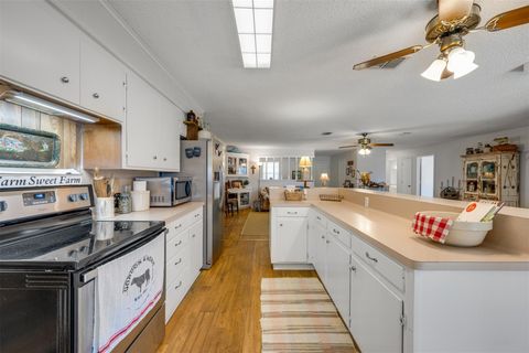 Tiny photo for 5730 E Fm 323, Palestine, TX 75801 (MLS # 64148005)