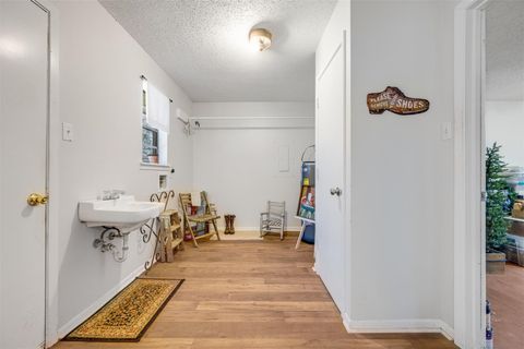 Tiny photo for 5730 E Fm 323, Palestine, TX 75801 (MLS # 64148005)