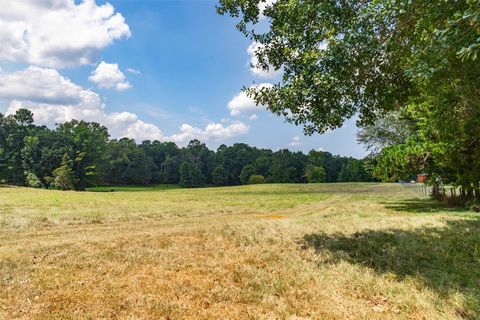 Tiny photo for 5730 E Fm 323, Palestine, TX 75801 (MLS # 64148005)