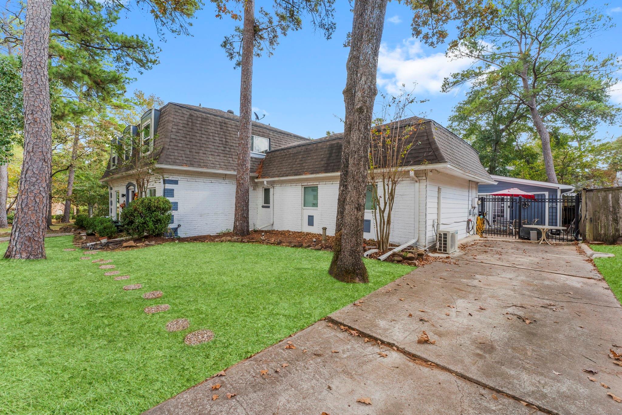 6107 Jadecrest Court