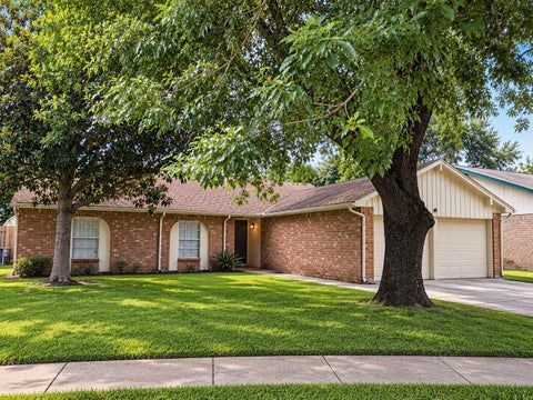 Photo of 13414 Marceau Drive, Houston, TX 77065 (MLS # 39517159)