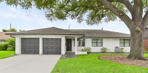 Photo of 2703 Tannehill Drive, Houston, TX 77008 (MLS # 33348541)