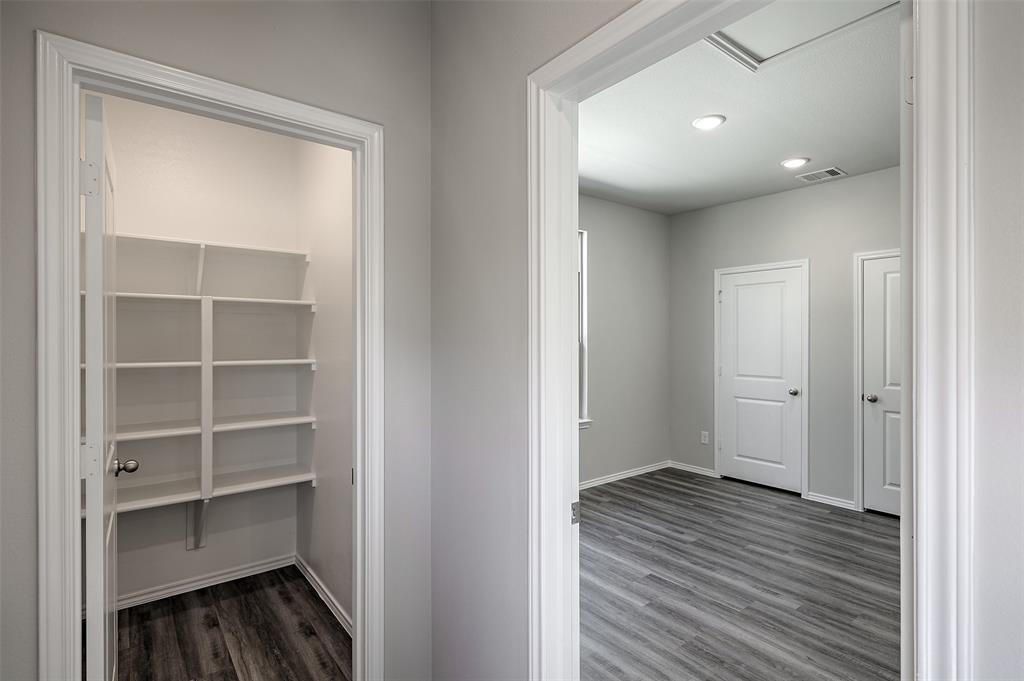 11634 Vistawoods Street