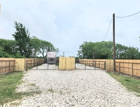 Photo of 715 9th Street, San Leon, TX 77539 (MLS # 83409172)