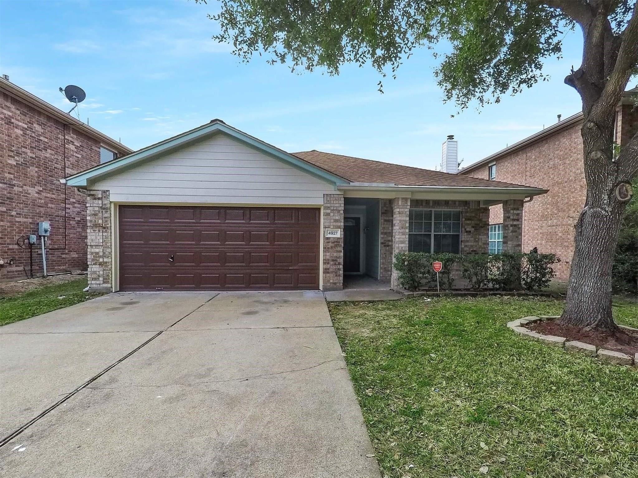 4927 Deep Glen Lane