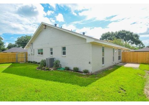 Photo of 6315 Bowers Street, Wallis, TX 77485 (MLS # 32061324)