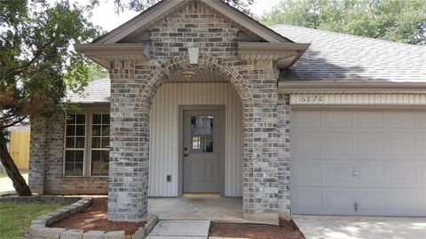 Photo of 16826 Tranquil Drive, Sugar Land, TX 77498 (MLS # 3607585) Photo of 16826 Tranquil Drive, Sugar Land, TX 77498 (MLS # 3607585)