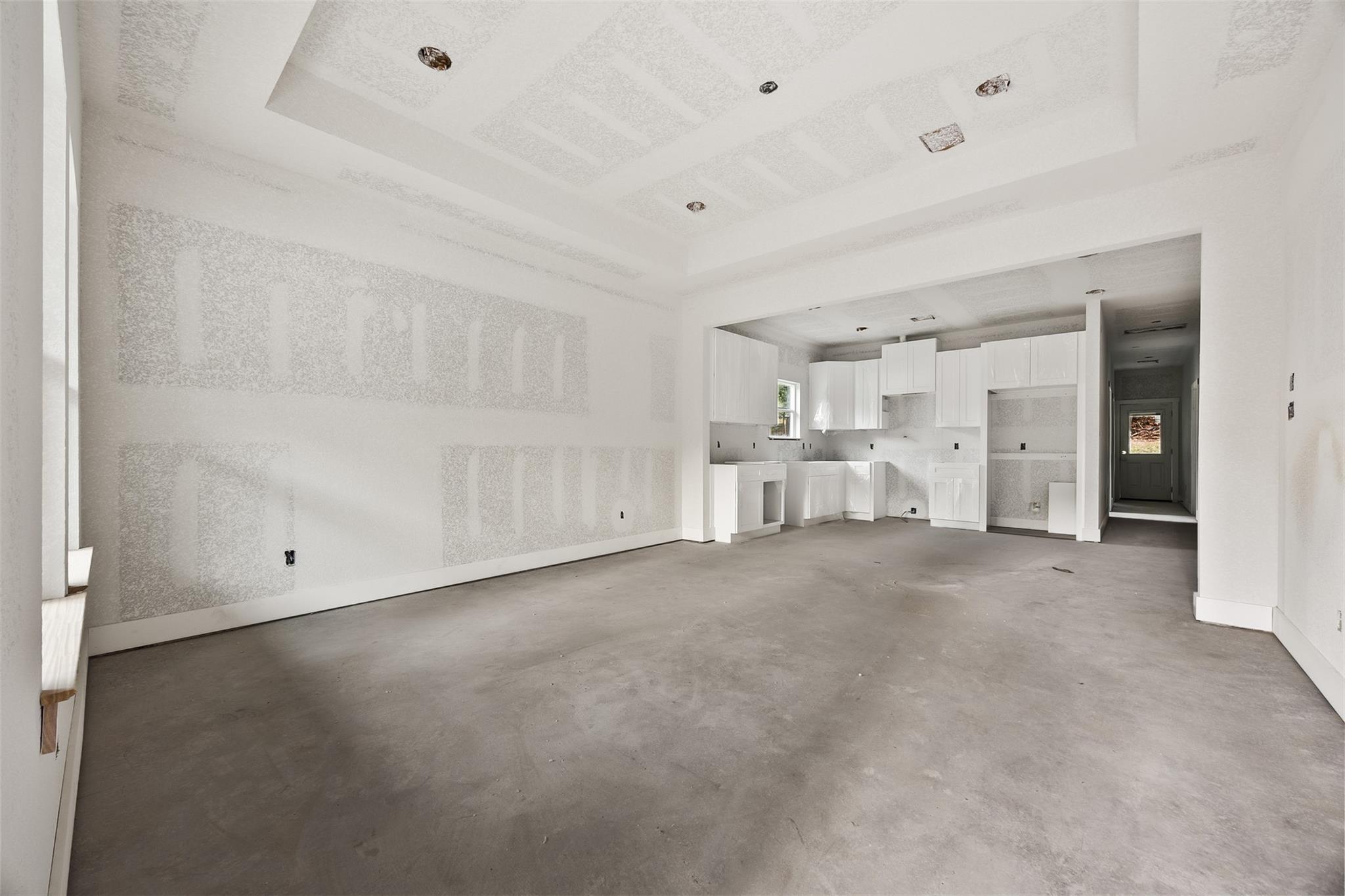 15119 Arrowhead Loop E Road