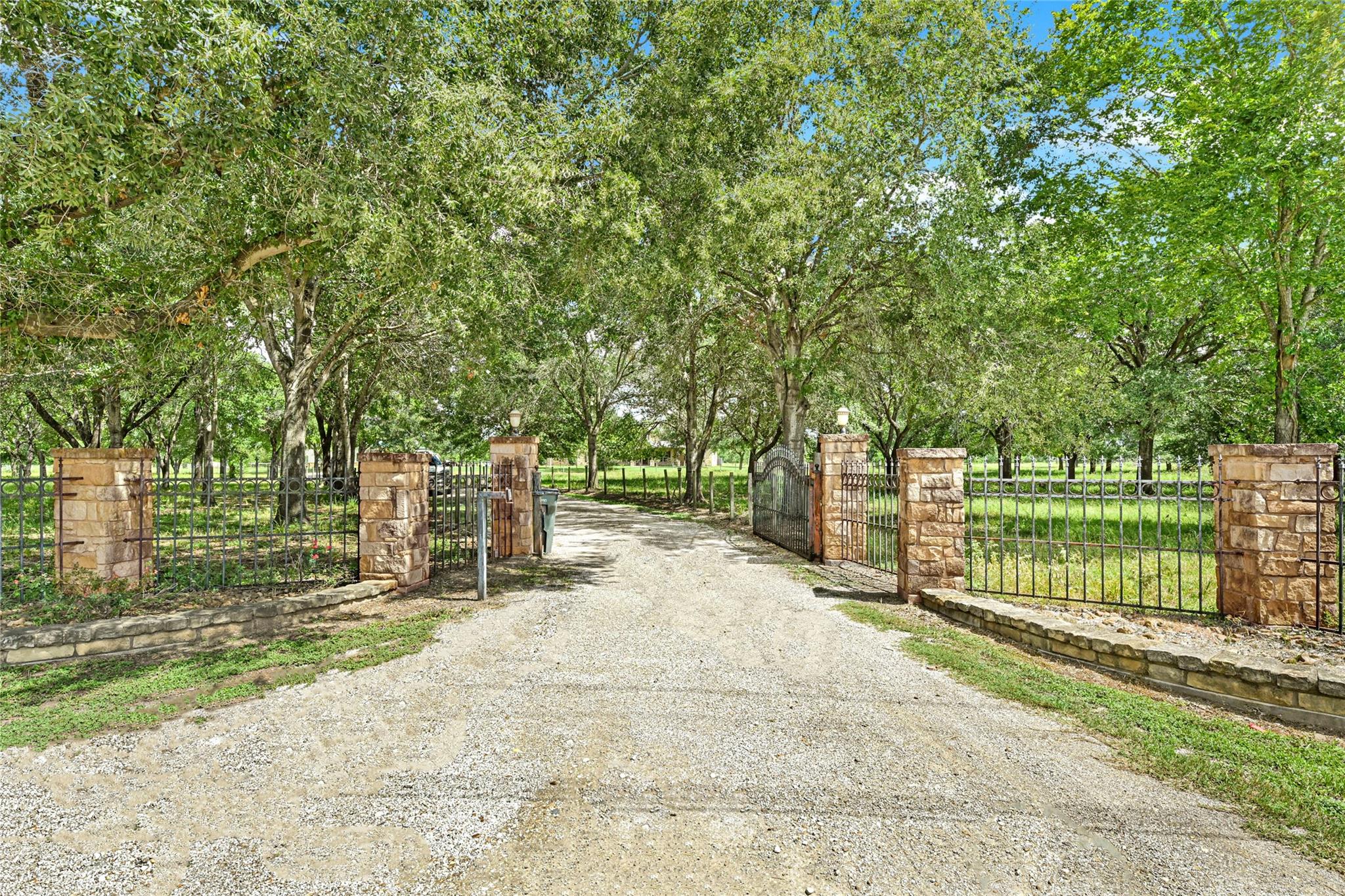 4800 Katy Hockley Road
