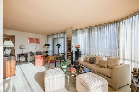 Photo of 14 Greenway Plaza #21P, Houston, TX 77046 (MLS # 19179707)