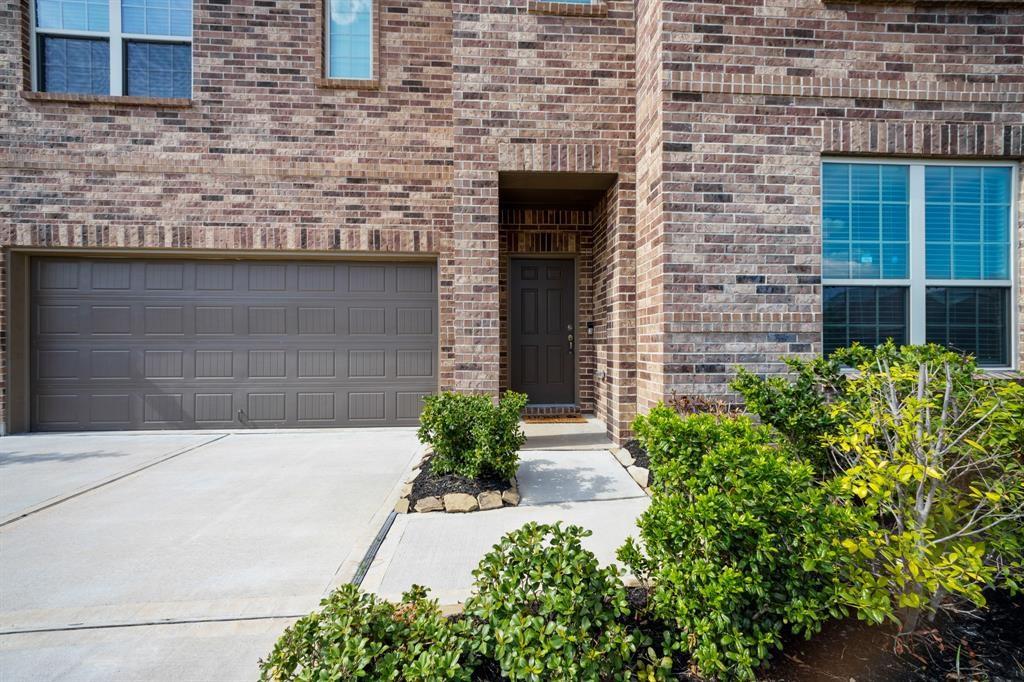 9702 Fairymoss Court