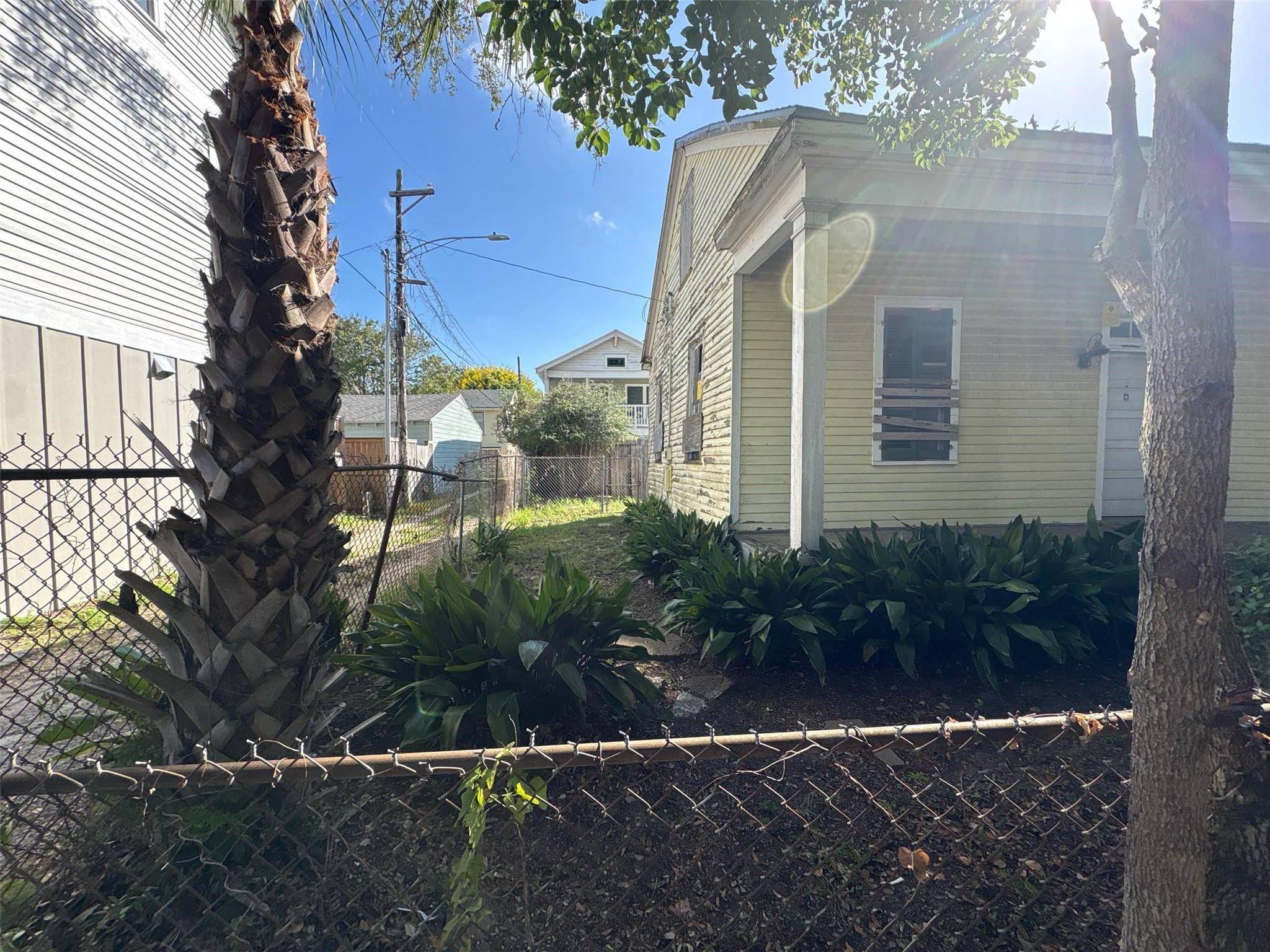 1220 34th Street