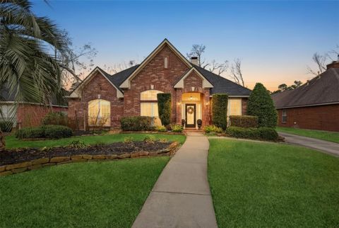 Photo of 4415 Brook Shadow Dr Drive, Houston, TX 77345 (MLS # 80872104)