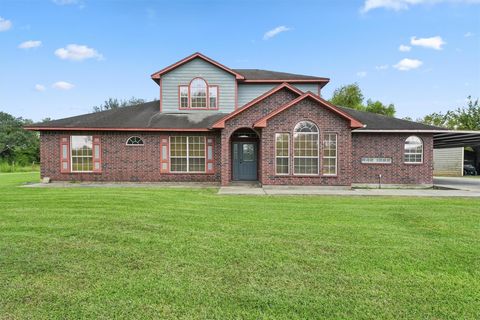 Photo of 5519 S Highway 35, Alvin, TX 77511 (MLS # 49137184)
