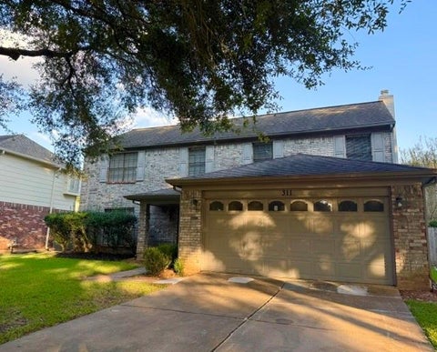 Photo of 311 Birch Hill Drive, Sugar Land, TX 77479 (MLS # 80641532)