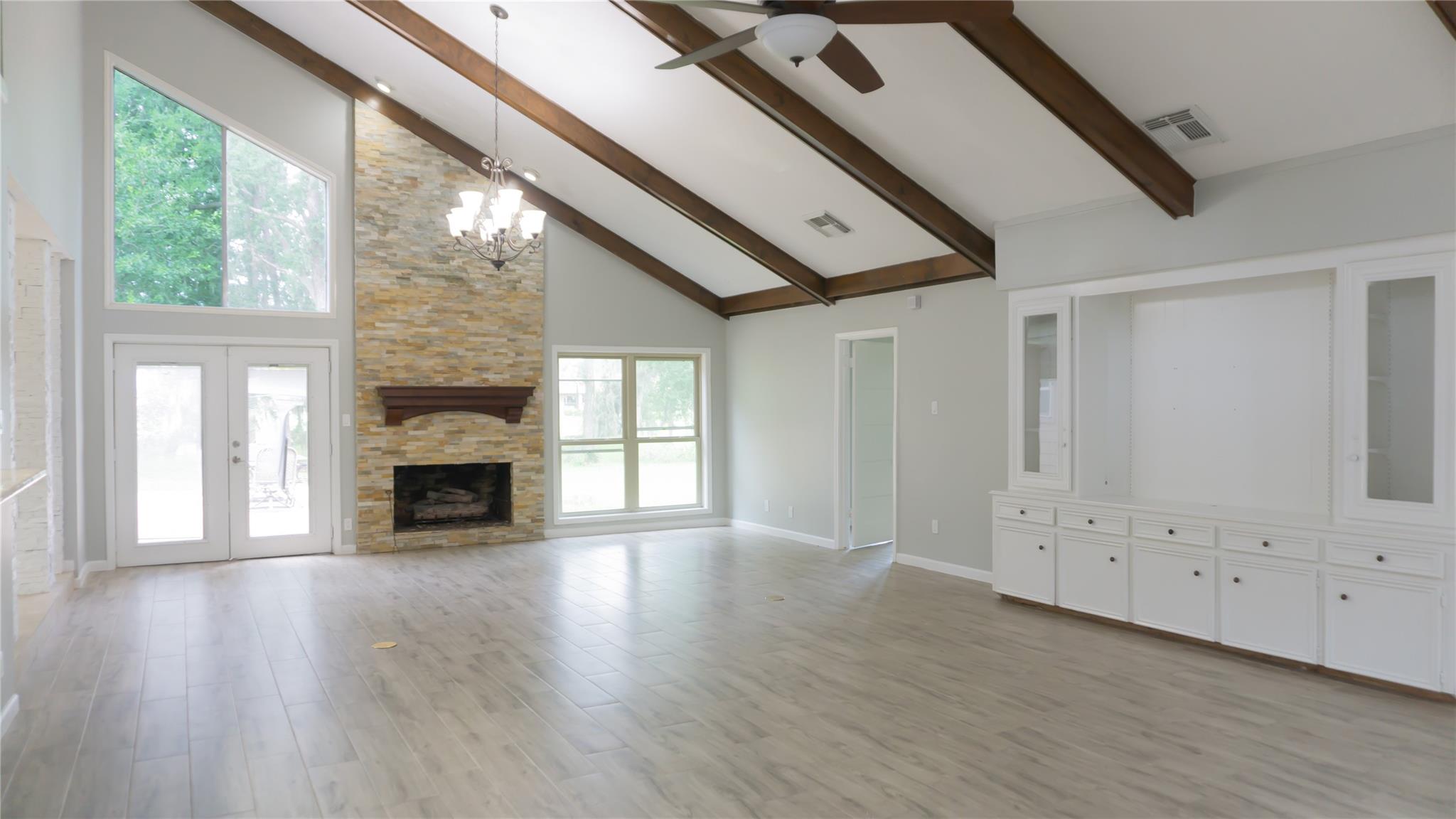 3406 Deerwood Lane