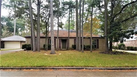 Photo of 25323 Lynbriar Lane, Spring, TX 77373 (MLS # 48769354)