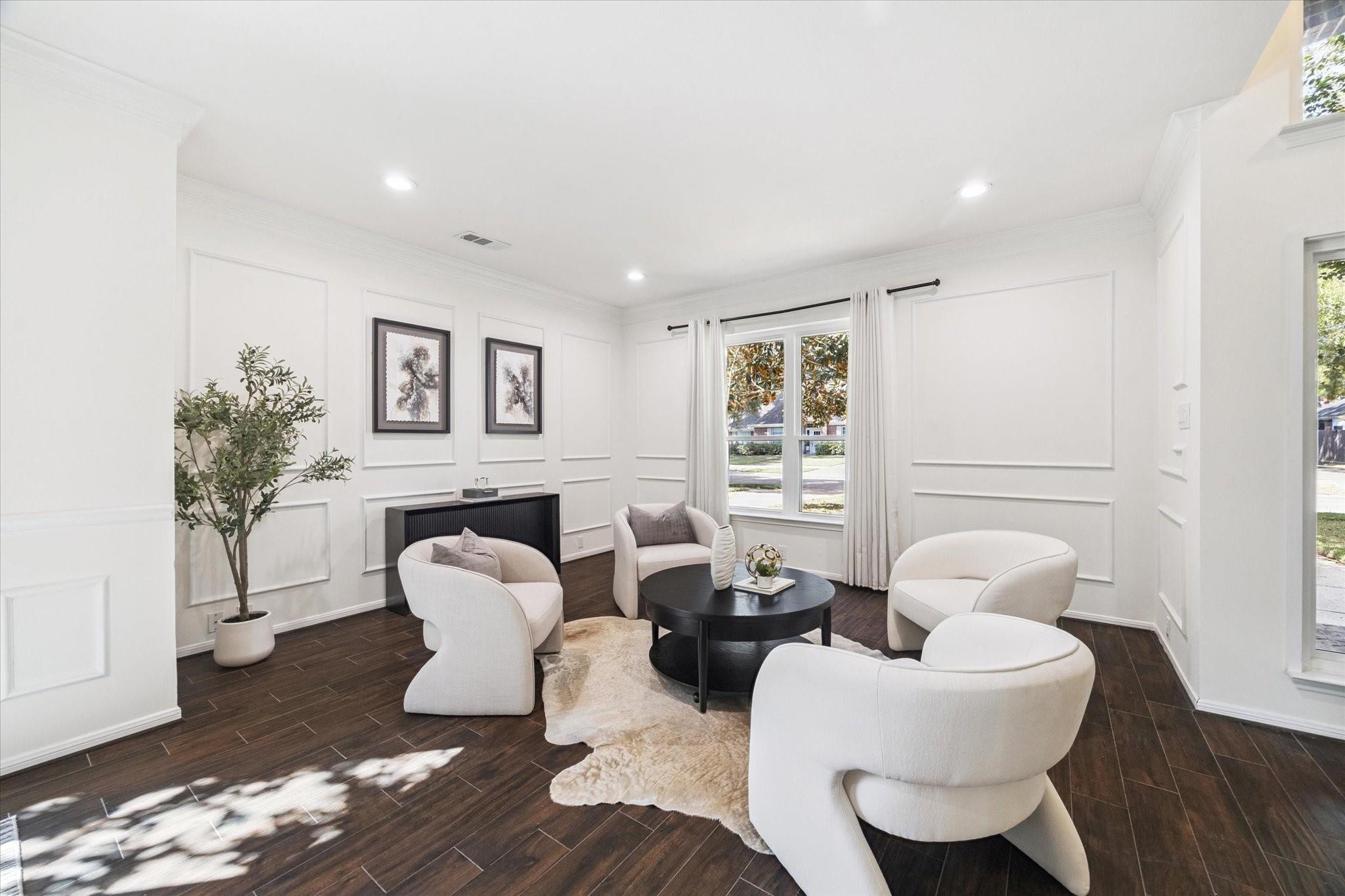 6914 Hearthside Drive