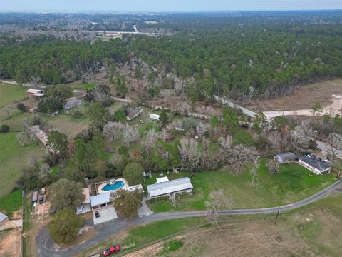 Tiny photo for 13727 Adams Lane, Pinehurst, TX 77362 (MLS # 91496365)