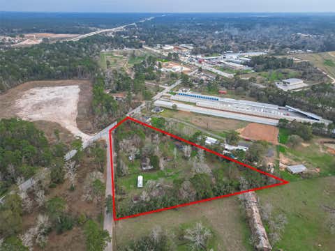 Tiny photo for 13727 Adams Lane, Pinehurst, TX 77362 (MLS # 91496365)