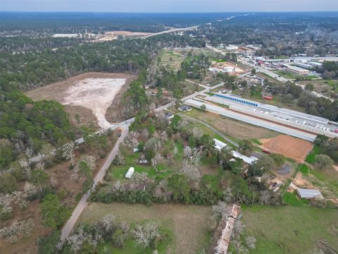 Tiny photo for 13727 Adams Lane, Pinehurst, TX 77362 (MLS # 91496365)