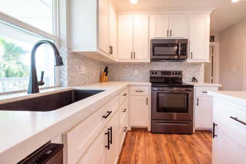 Tiny photo for 6902 Avenue P, Galveston, TX 77551 (MLS # 74381264)