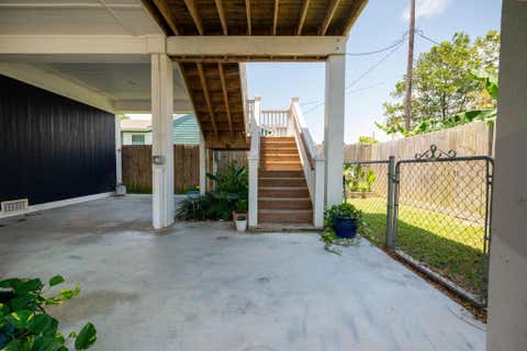 Tiny photo for 6902 Avenue P, Galveston, TX 77551 (MLS # 74381264)