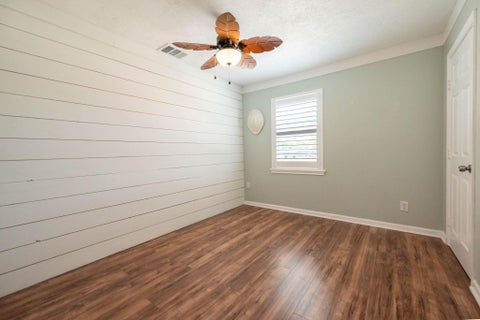 Tiny photo for 6902 Avenue P, Galveston, TX 77551 (MLS # 74381264)