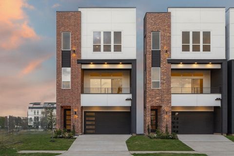 Photo of 1106 Palmer Street, Houston, TX 77003 (MLS # 16977660)