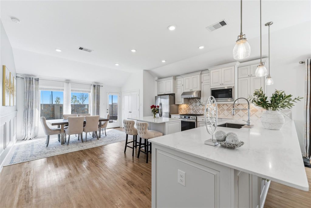 Photo of 30843 Boxwood Drive, Fulshear, TX 77423 (MLS # 57215803)