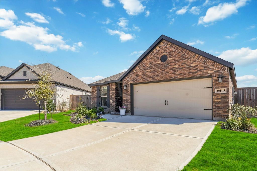 Photo of 30843 Boxwood Drive, Fulshear, TX 77423 (MLS # 57215803)