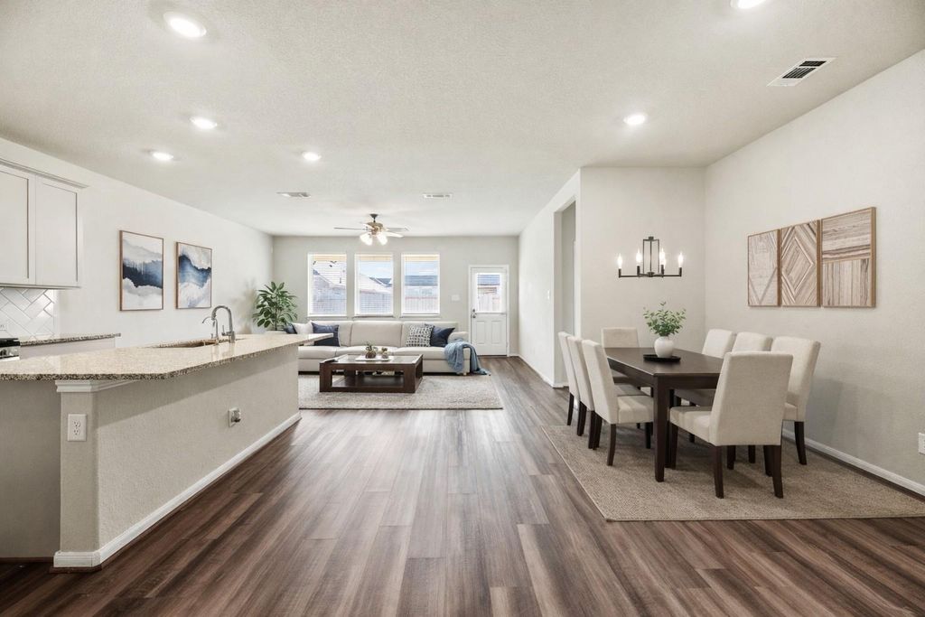 Photo of 101 Sea Glass Cove, Katy, TX 77493 (MLS # 3359815)