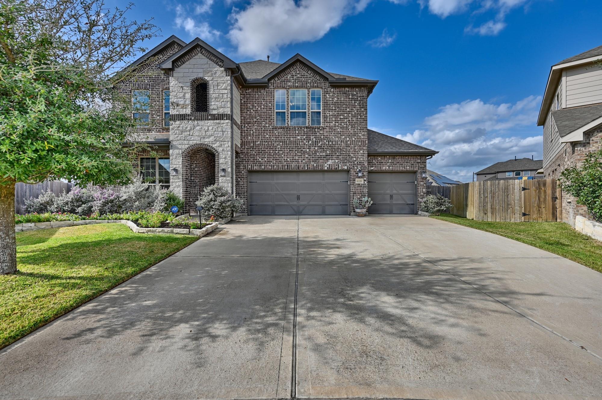 6339 Cantigny Lake Drive