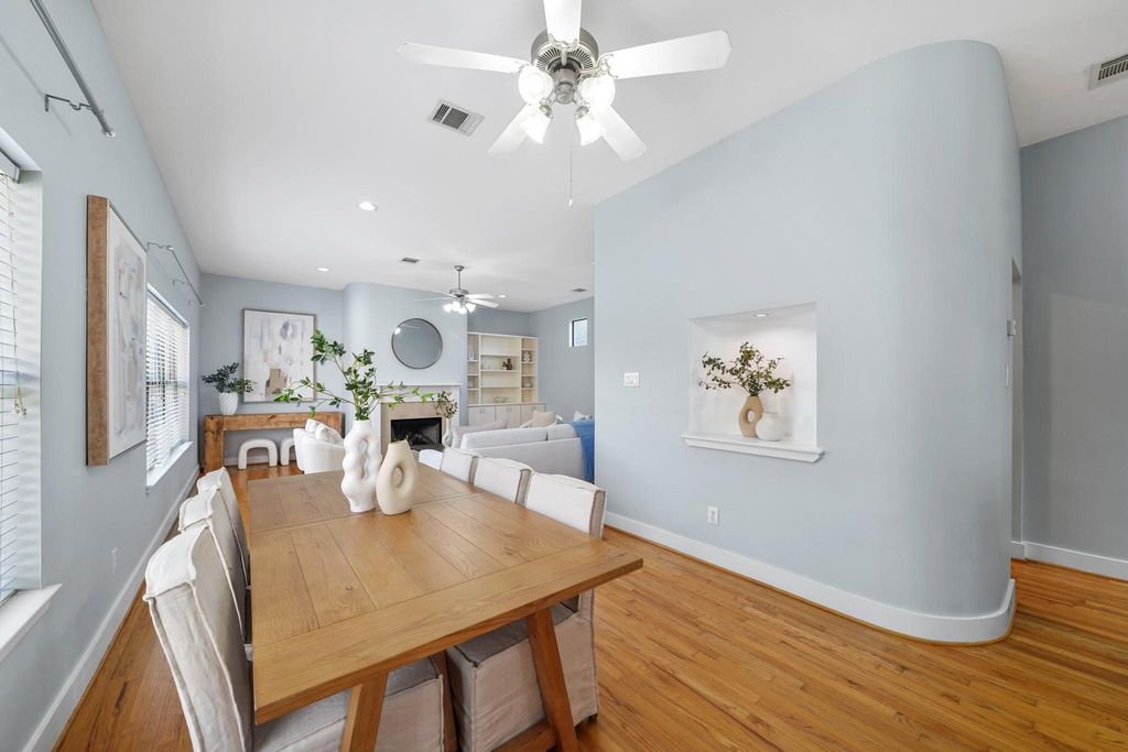 Photo of 3724 Omeara Drive, Houston, TX 77025 (MLS # 29385289)