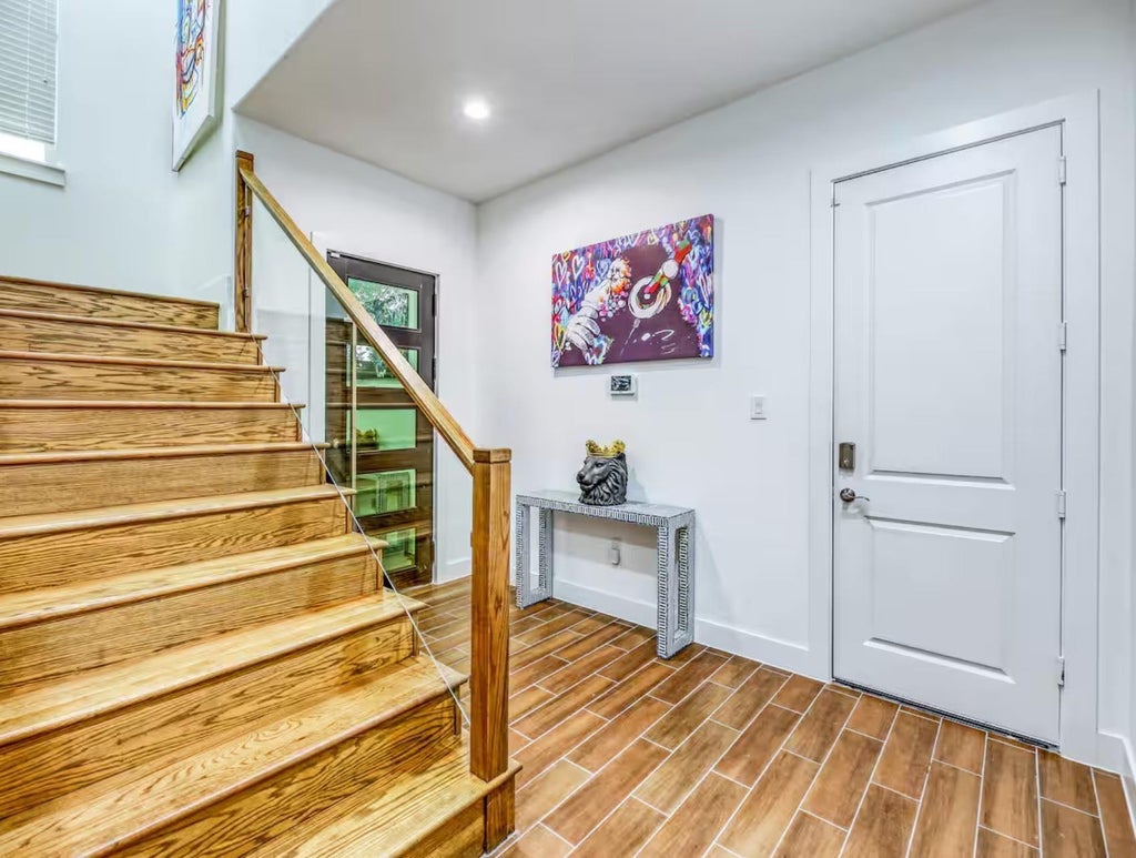 Photo of 5215 Farmer Street, Houston, TX 77020 (MLS # 86191794)