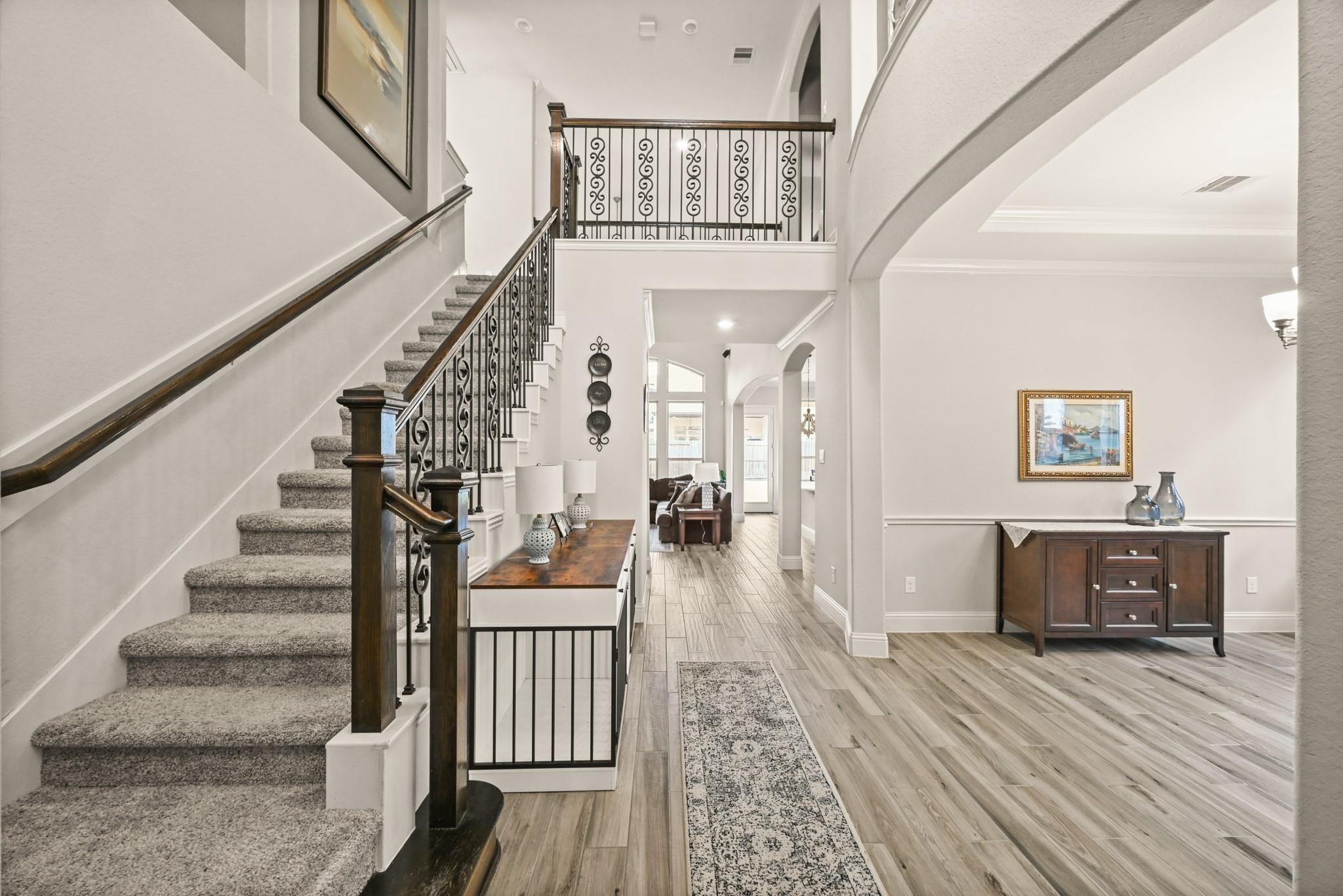 10923 Sunnydale Ridge Lane