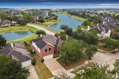 Photo of 16402 Pinon Vista Drive, Houston, TX 77095 (MLS # 60987859)
