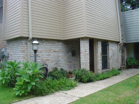 Photo of 6320 1st Street, Bellaire, TX 77401 (MLS # 13654401)
