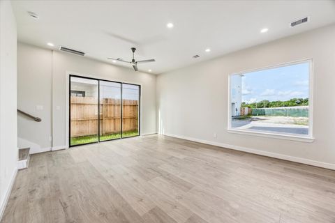 Tiny photo for 3913 Willowbend Point Dr, Houston, TX 77025 (MLS # 81487772)